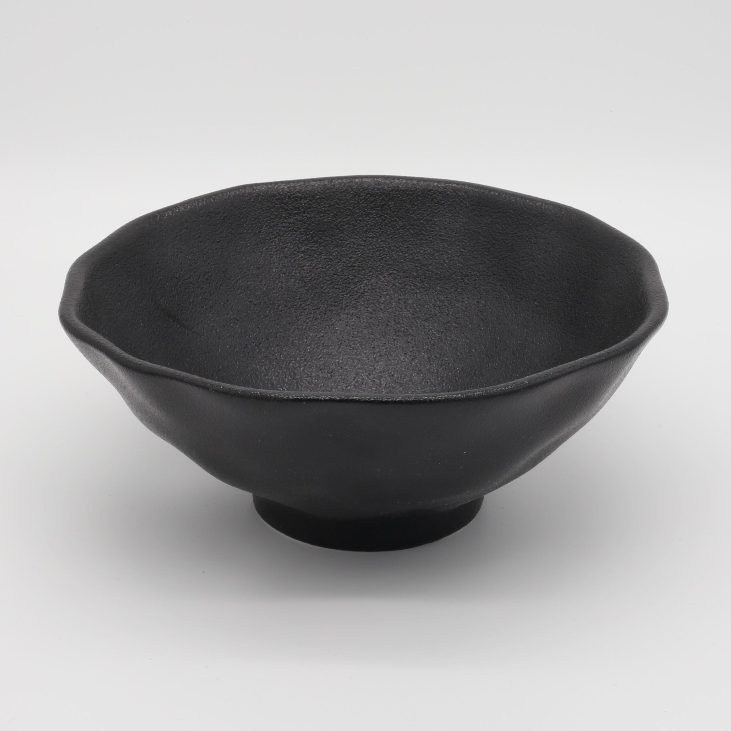 Original japanische Ramen-Schüssel in Schwarz mit traditioneller Glasur